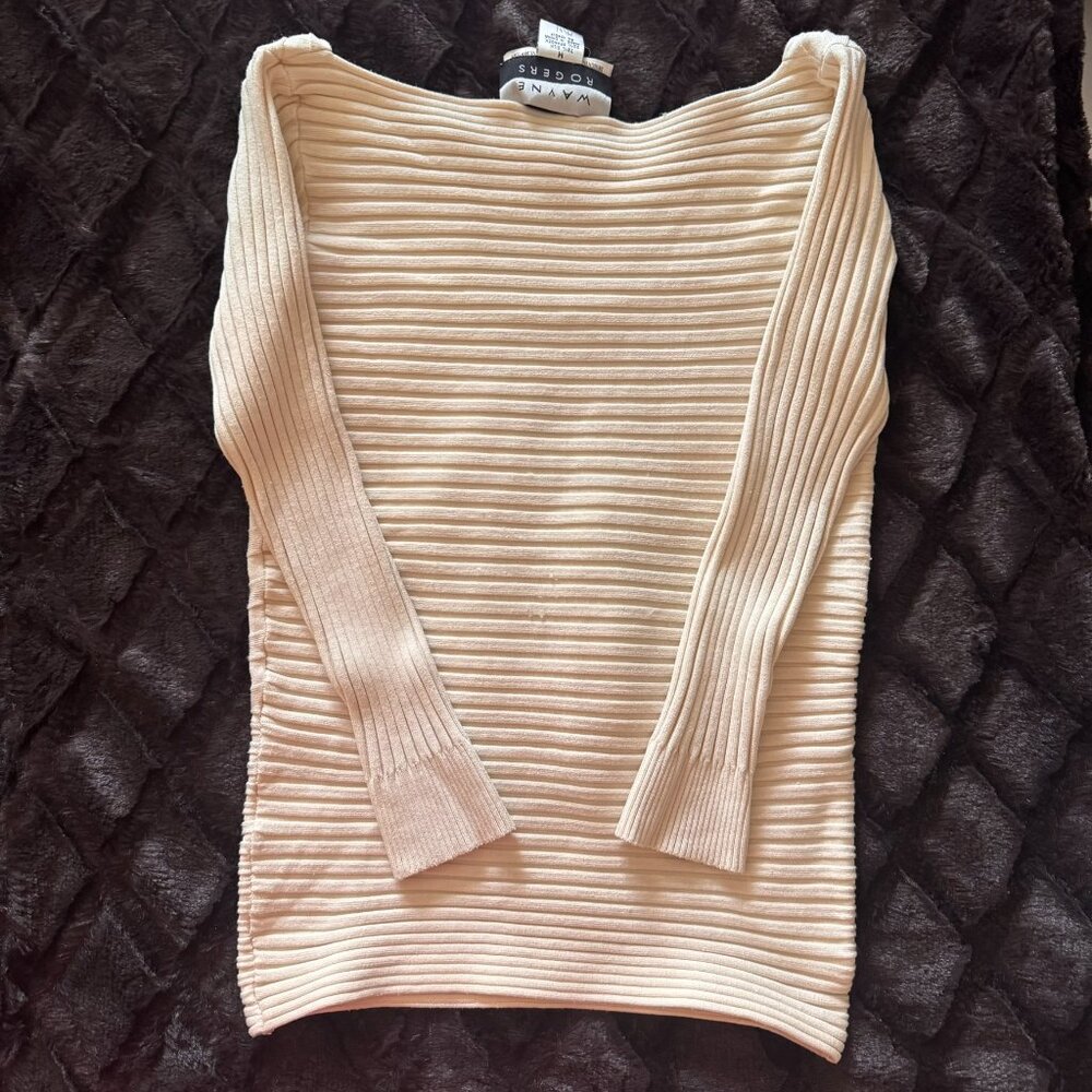 Wayne Rogers Silk/spandex sweater; Size Medium - Picture 5 of 9